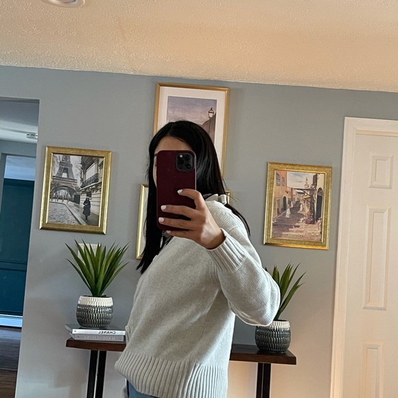 Club Monaco 100% Cashmere - Picture 4 of 8